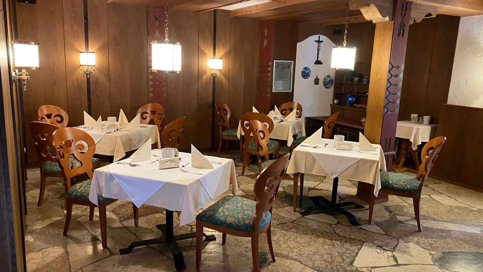 Hotel Batzenhaeusl Innsbruck 4*,  Österrike