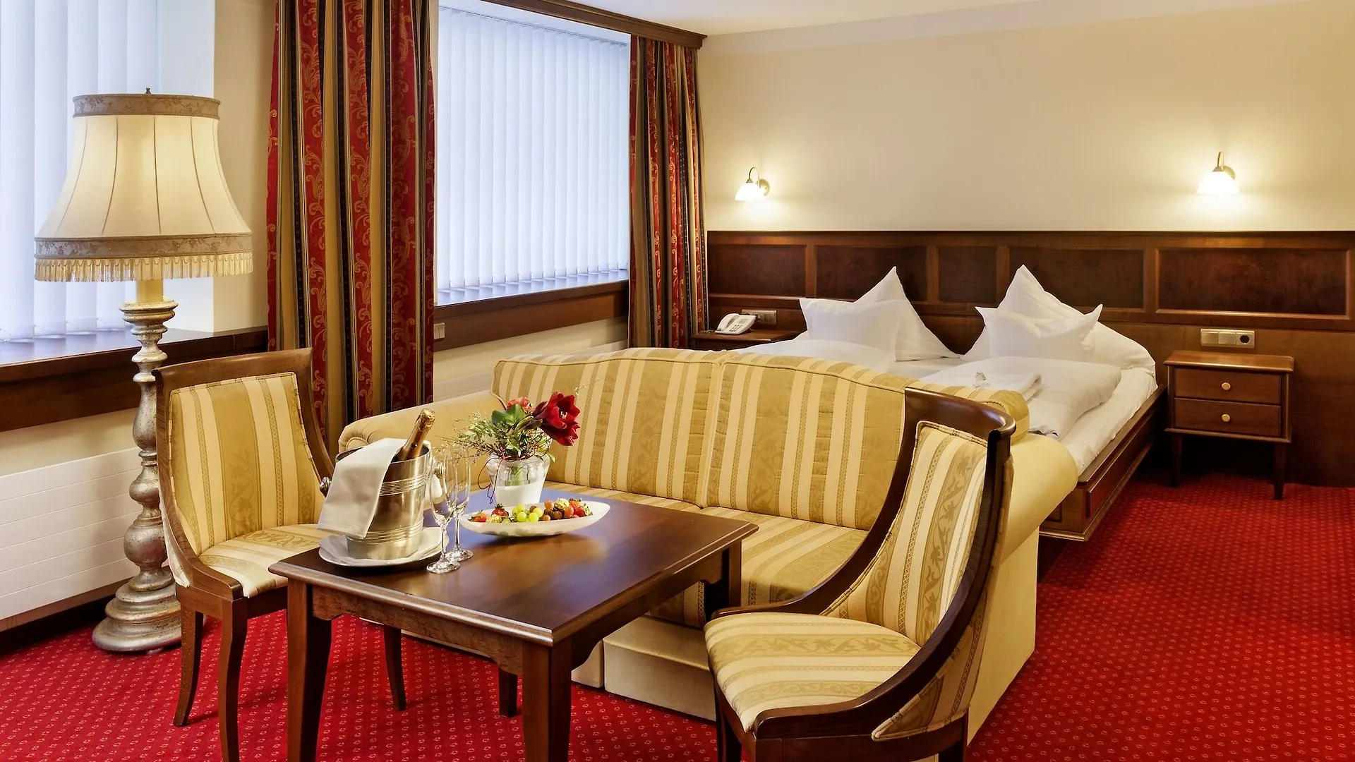 ****  Hotel Batzenhaeusl Innsbruck Österrike